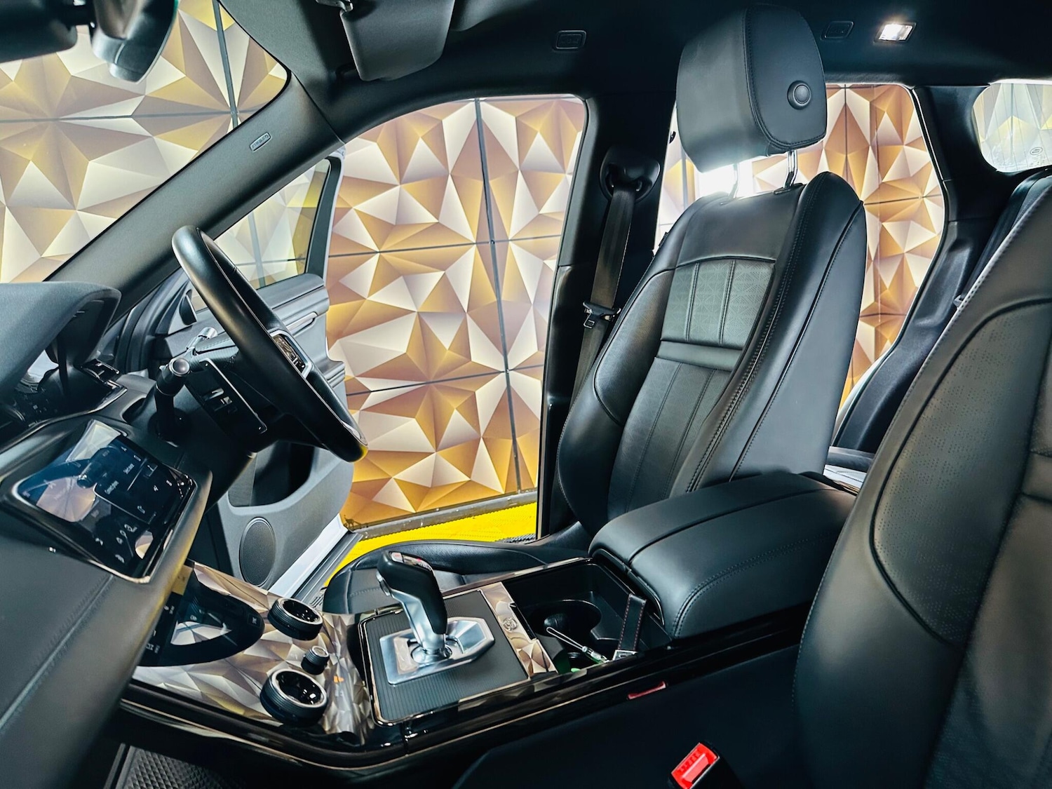 Used Land Rover Range Rover Evoque for sale - 77737096: Photo 4