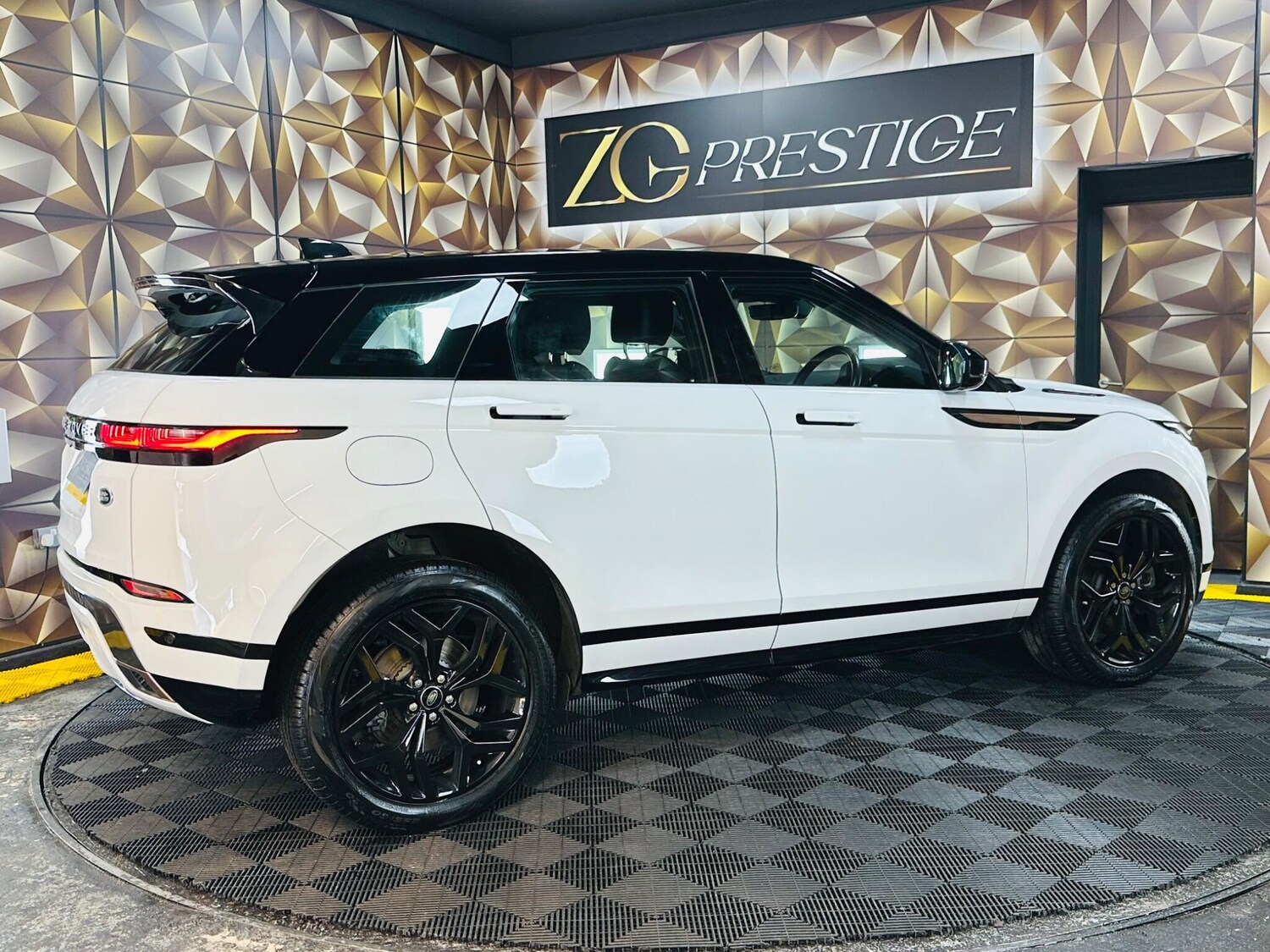 Used Land Rover Range Rover Evoque for sale - 77737096: Photo 47