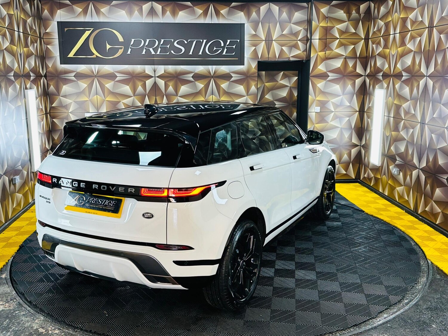 Used Land Rover Range Rover Evoque for sale - 77737096: Photo 49