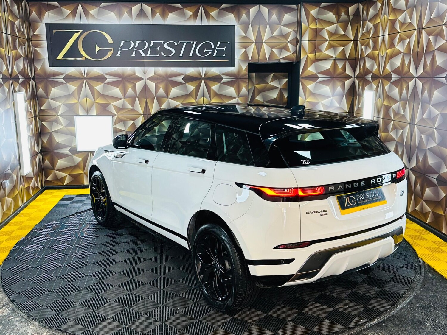 Used Land Rover Range Rover Evoque for sale - 77737096: Photo 50