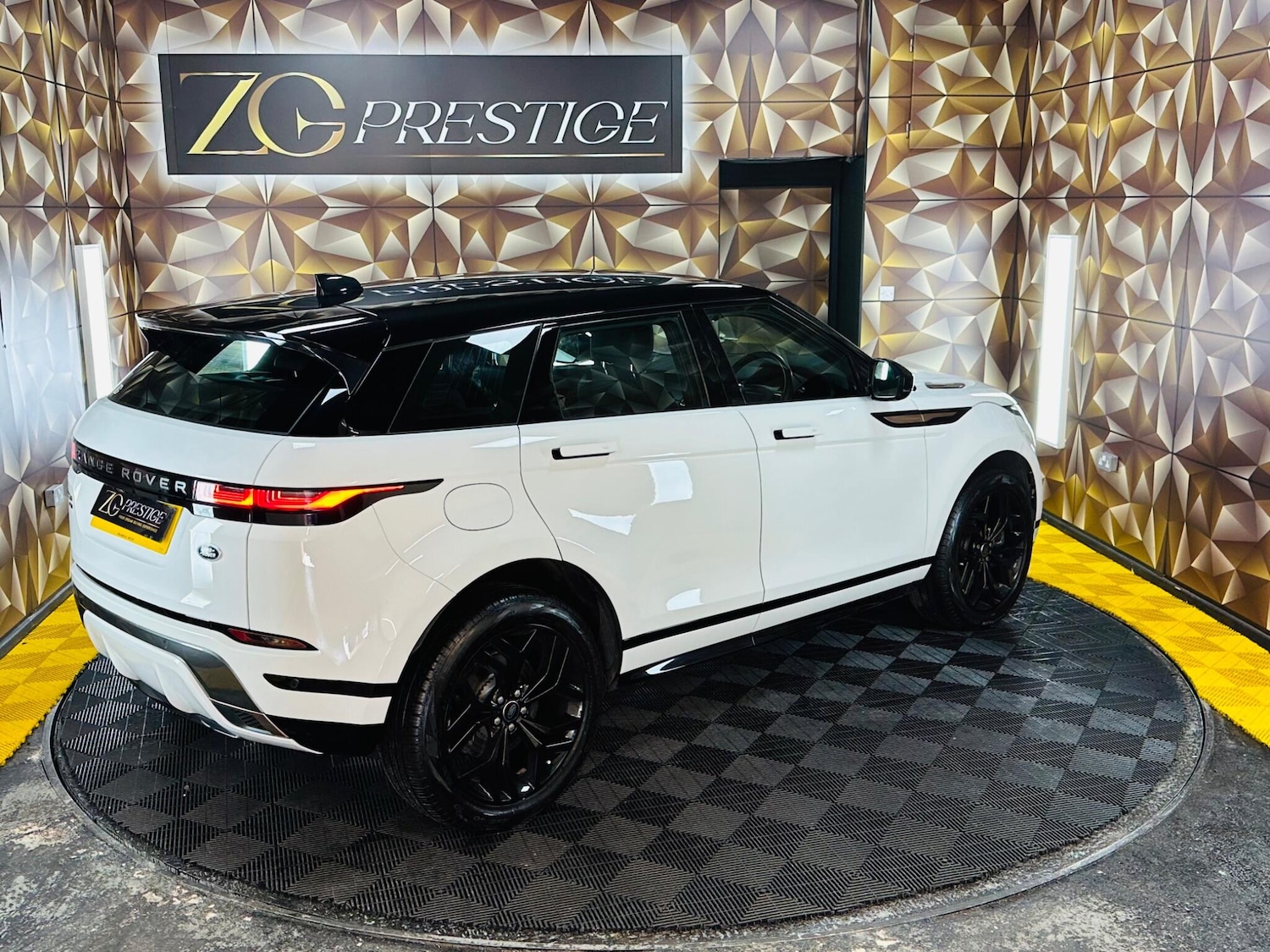 Used Land Rover Range Rover Evoque for sale - 77737096: Photo 7