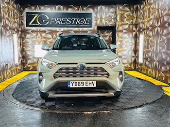 Used Toyota RAV4 2019 for sale - 79061617: Photo