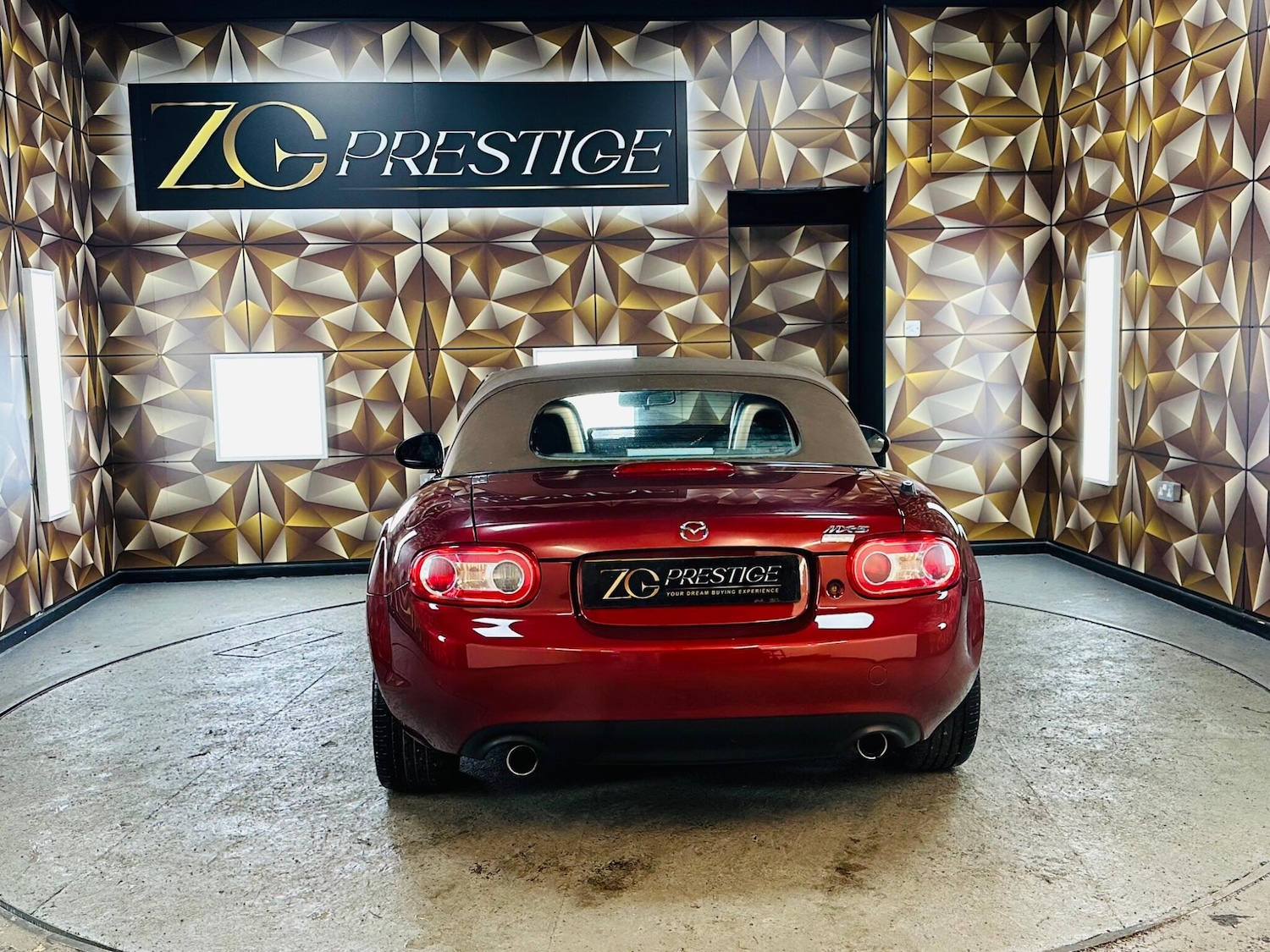 Used Mazda MX-5 2013 for sale - 76801041: Photo 5