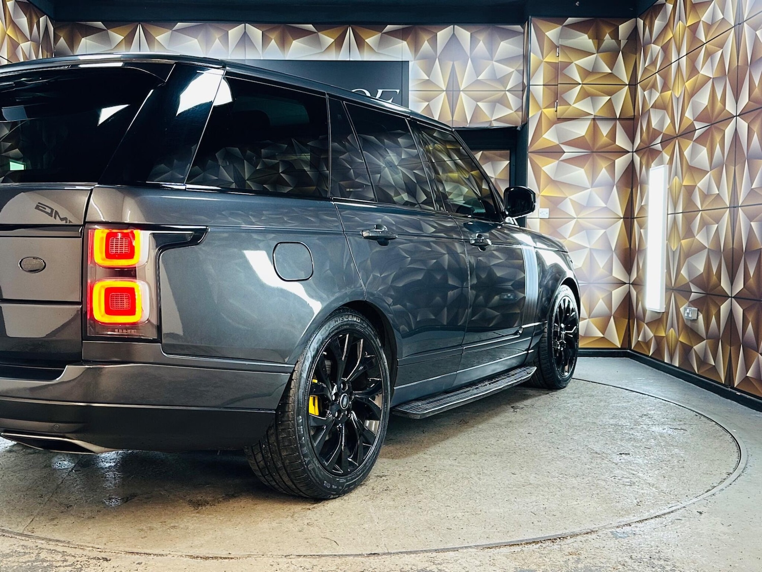 Used Land Rover Range Rover 2019 for sale - 76953585: Photo 50