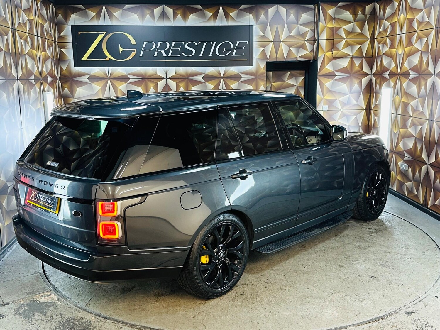 Used Land Rover Range Rover 2019 for sale - 76953585: Photo 7