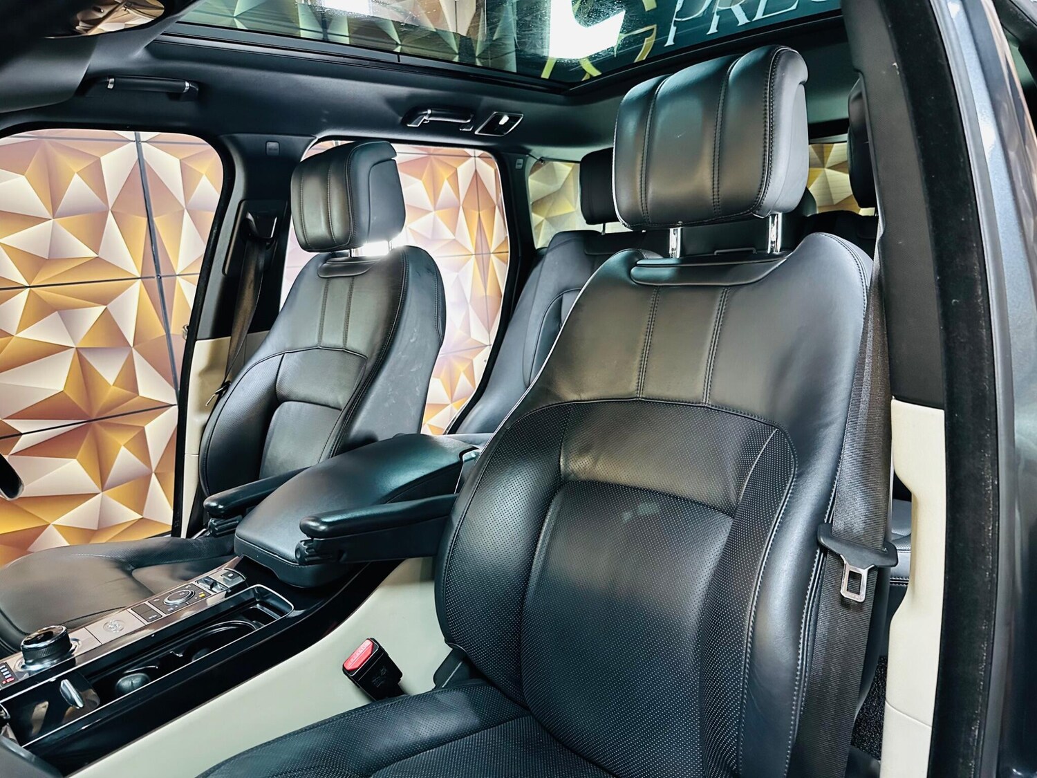 Used Land Rover Range Rover 2019 for sale - 76953585: Photo 79