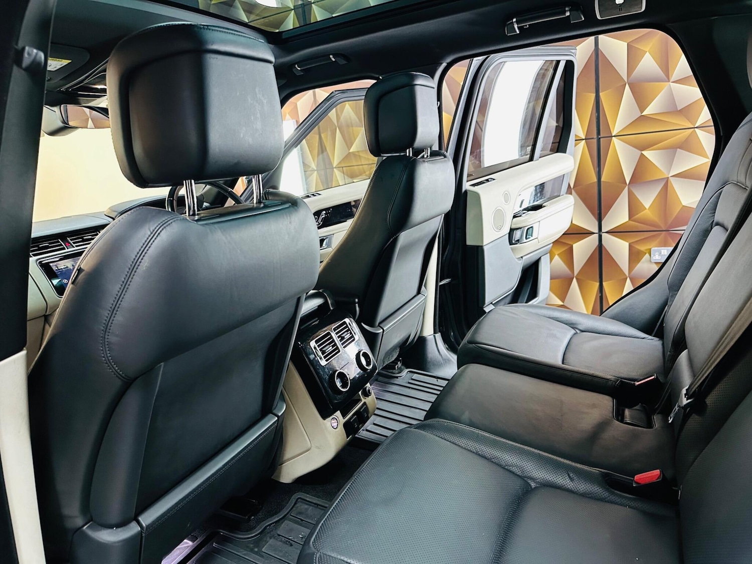 Used Land Rover Range Rover 2019 for sale - 76953585: Photo 83