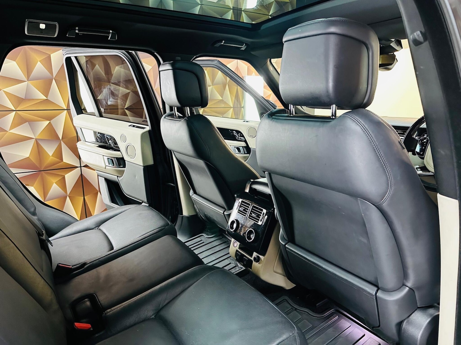 Used Land Rover Range Rover 2019 for sale - 76953585: Photo 87