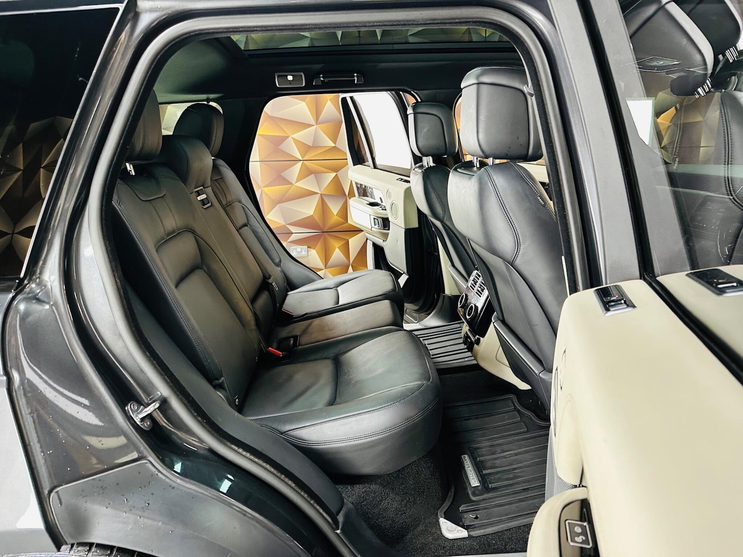 Used Land Rover Range Rover 2019 for sale - 76953585: Photo 88