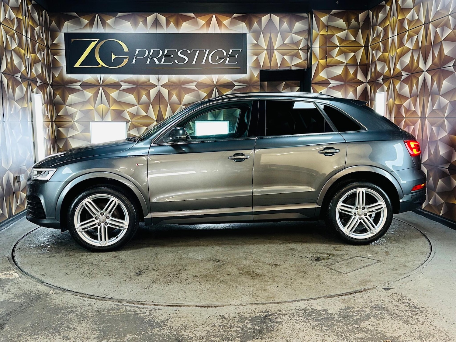 Used Audi Q3 2015 for sale - 76714202: Photo 11
