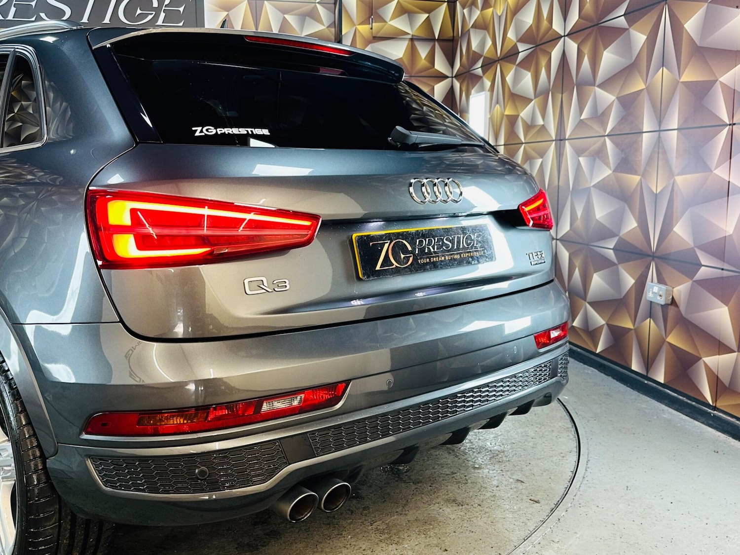 Used Audi Q3 2015 for sale - 76714202: Photo 34