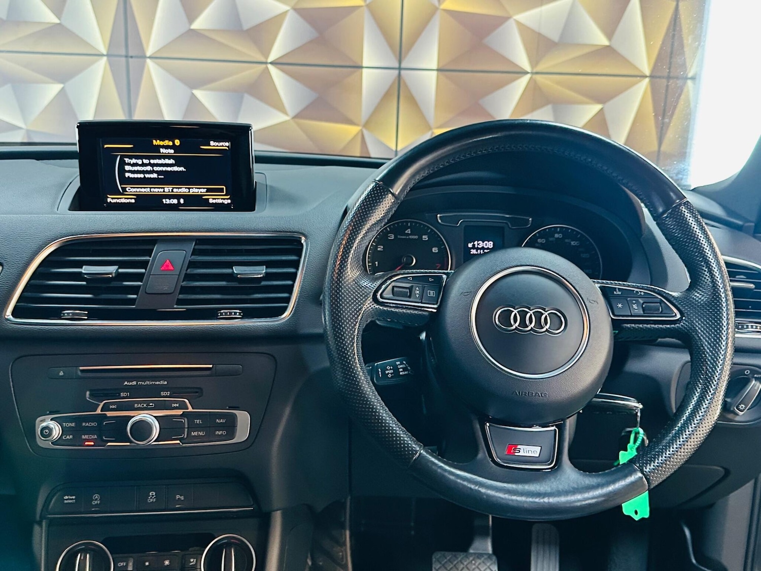 Used Audi Q3 2015 for sale - 76714202: Photo 49