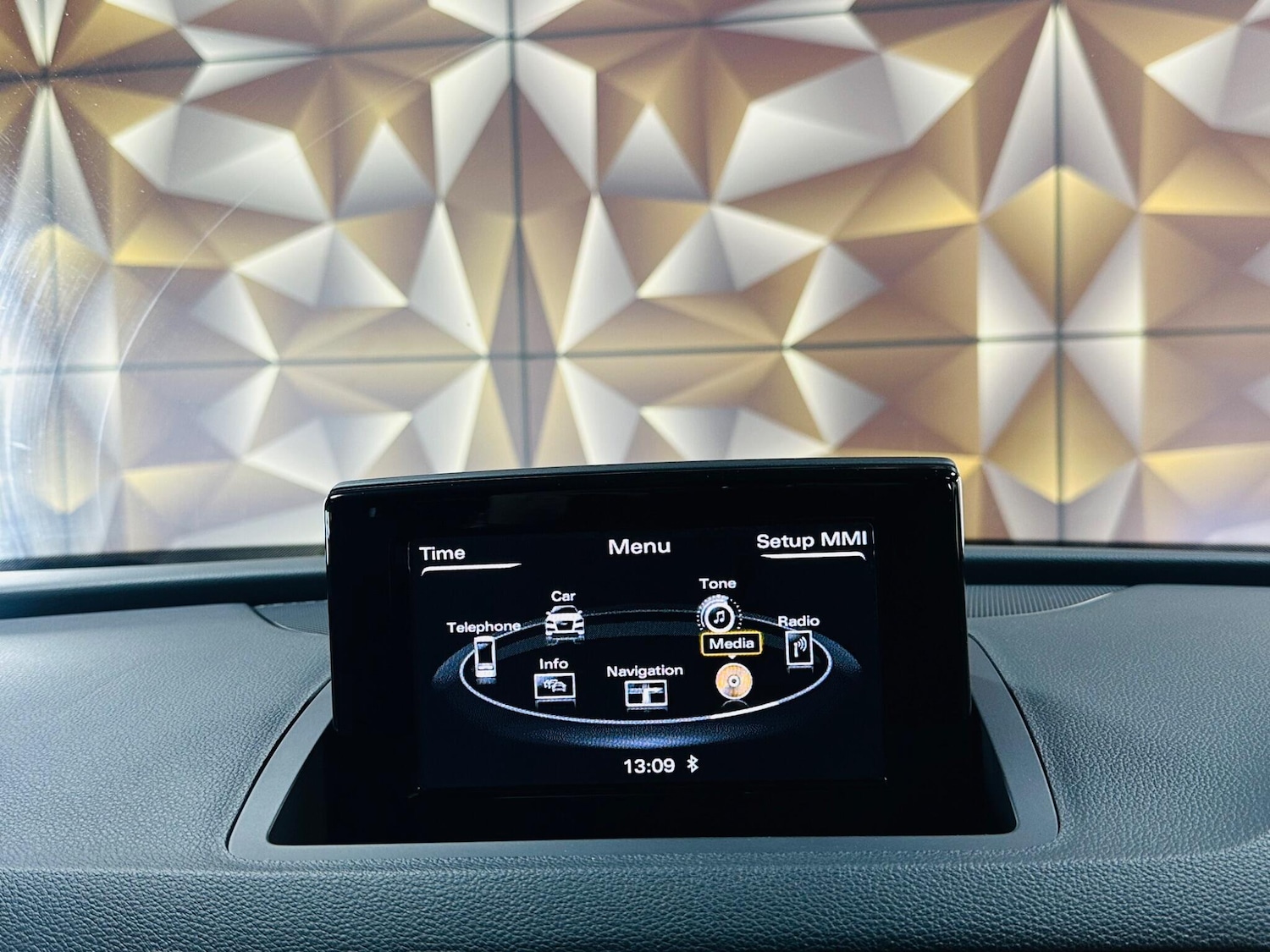 Used Audi Q3 2015 for sale - 76714202: Photo 54