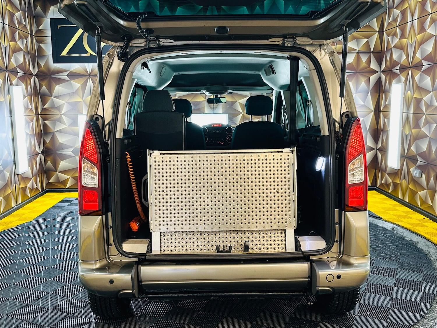 Used Citroen Berlingo Multispace 2018 for sale - 78087198: Photo 14