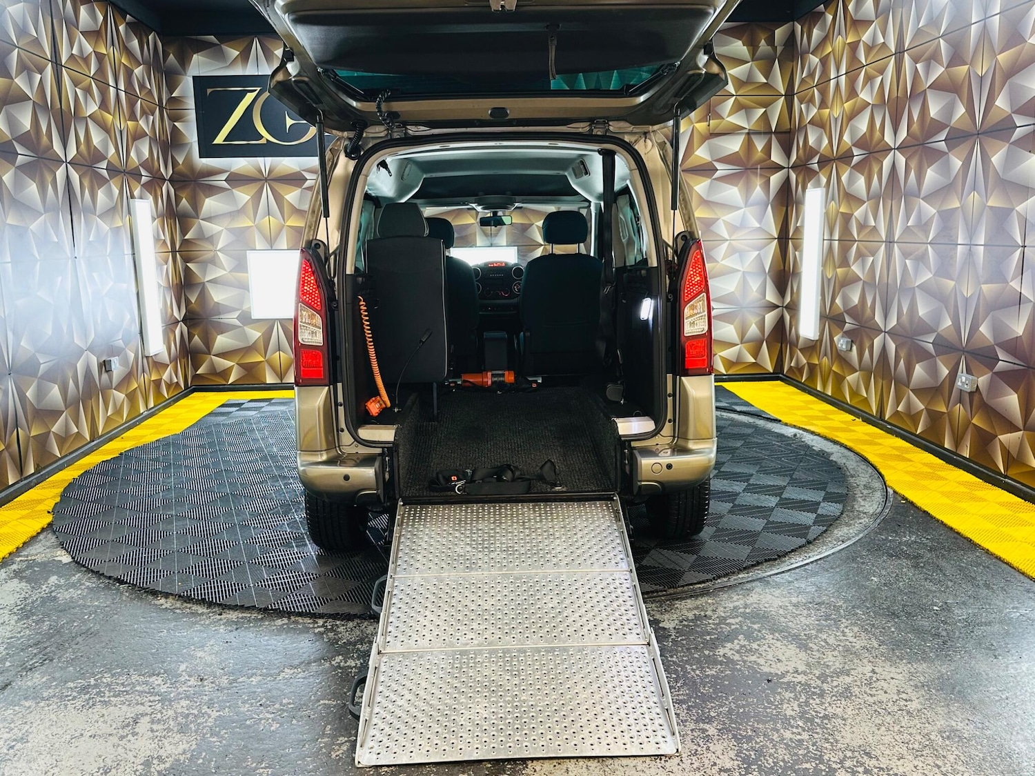 Used Citroen Berlingo Multispace 2018 for sale - 78087198: Photo 18