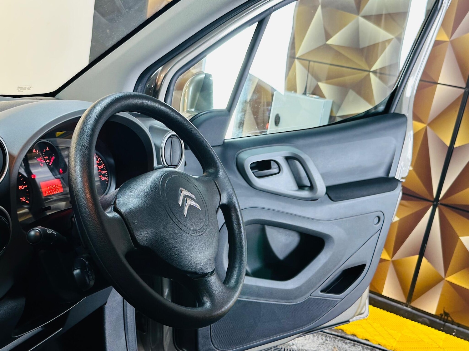 Used Citroen Berlingo Multispace 2018 for sale - 78087198: Photo 26
