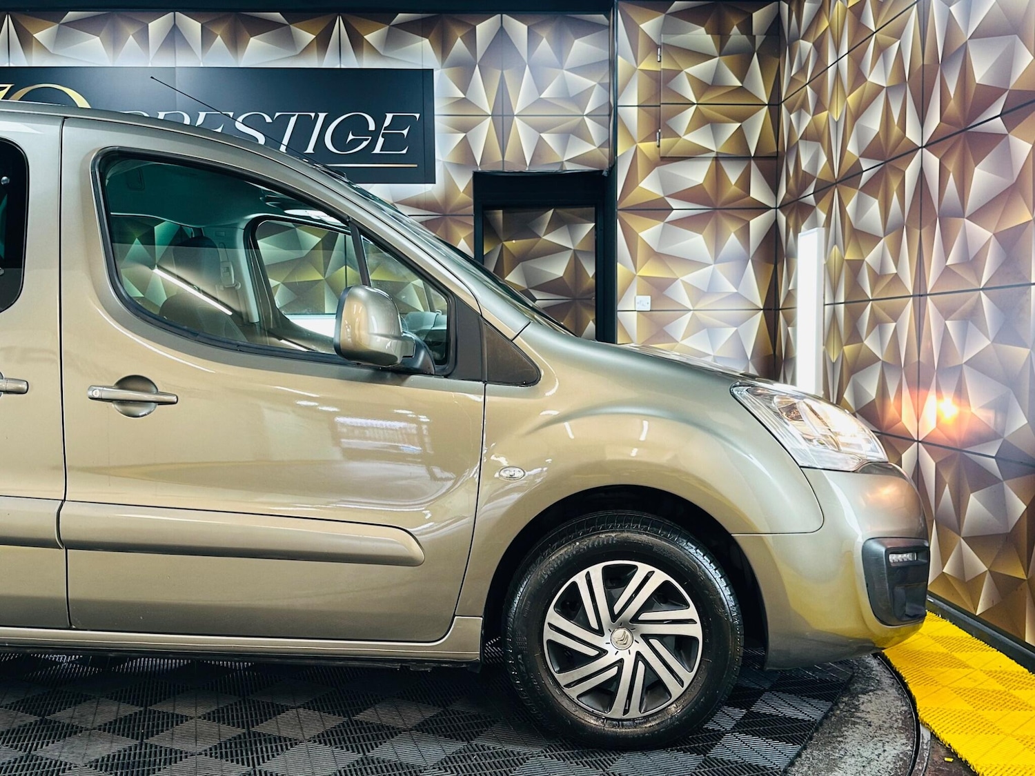 Used Citroen Berlingo Multispace 2018 for sale - 78087198: Photo 44