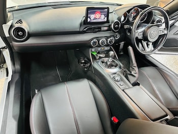 Used Mazda MX-5 RF 2018 for sale - 75102743: Photo
