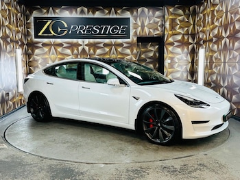 Tesla - Model 3