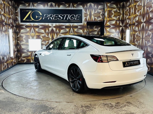 Used Tesla Model 3 2019 for sale - 76188698: Photo 23