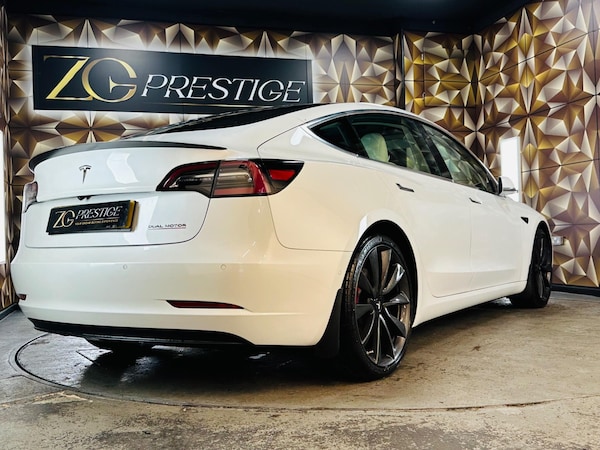 Used Tesla Model 3 2019 for sale - 76188698: Photo 38