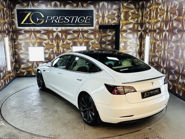 Used Tesla Model 3 2019 for sale - 76188698: Photo 40