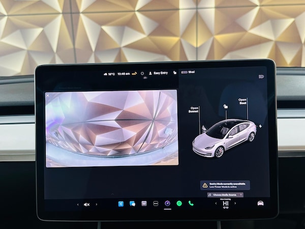 Used Tesla Model 3 2019 for sale - 76188698: Photo 6