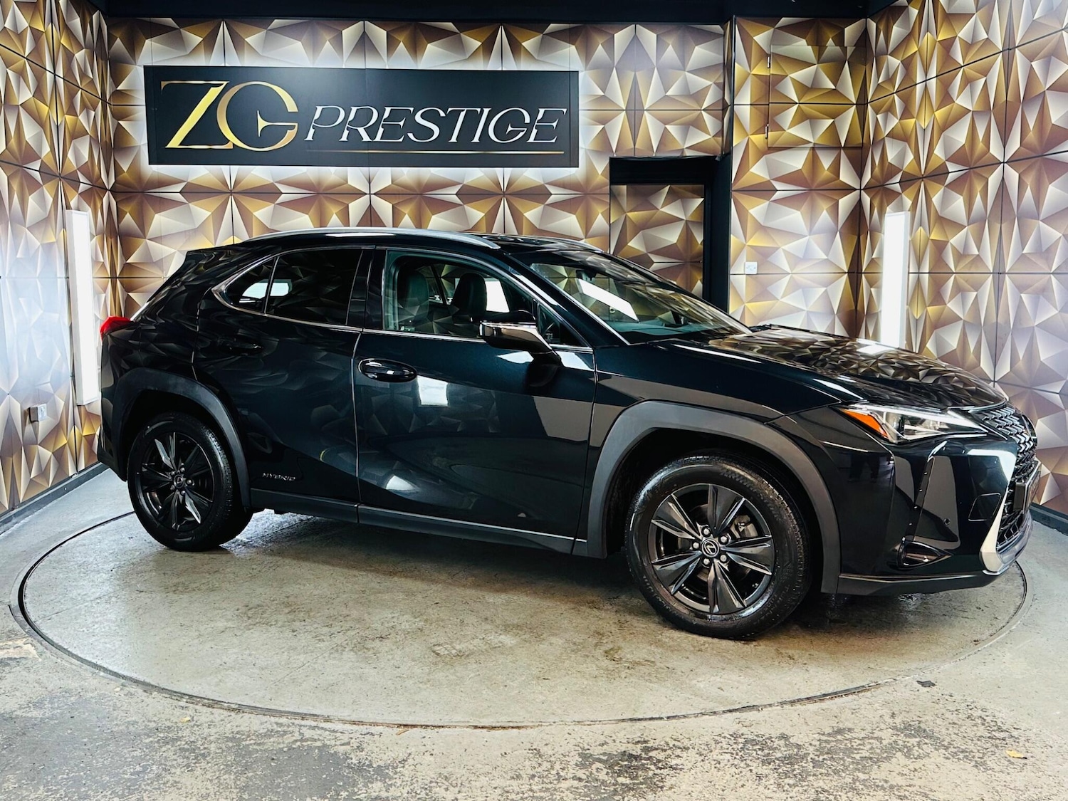 Used Lexus UX 2021 for sale - 76456658: Photo 1