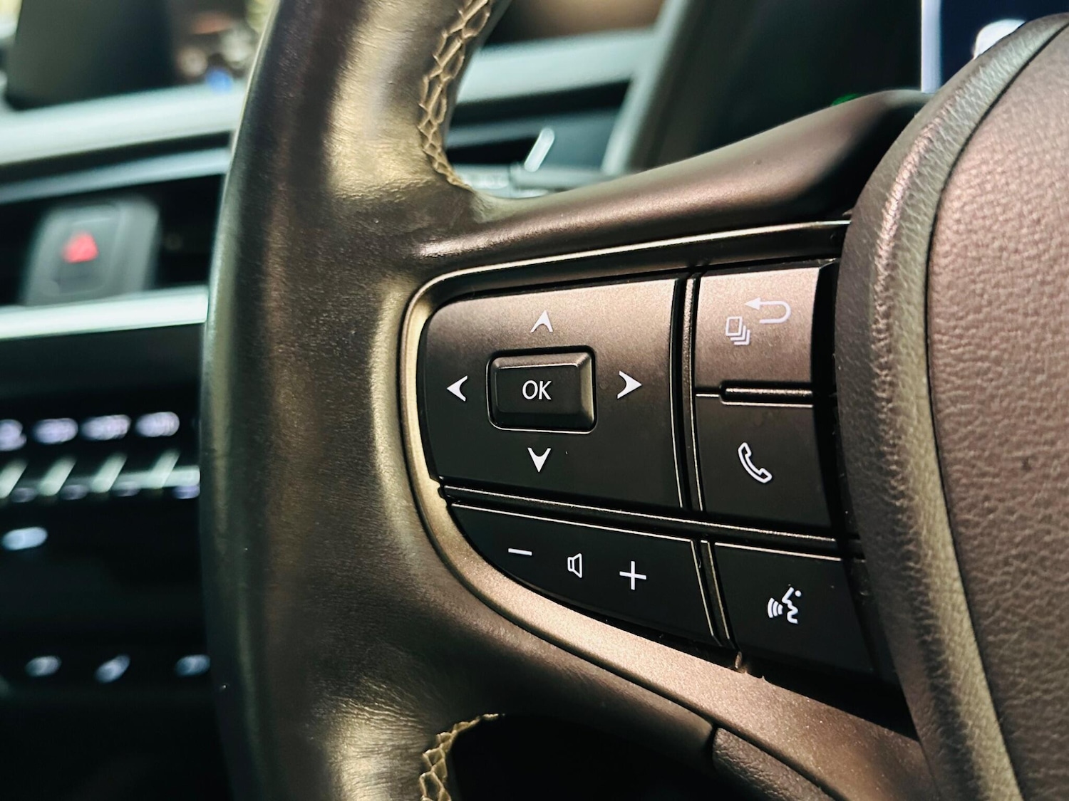 Used Lexus UX 2021 for sale - 76456658: Photo 49