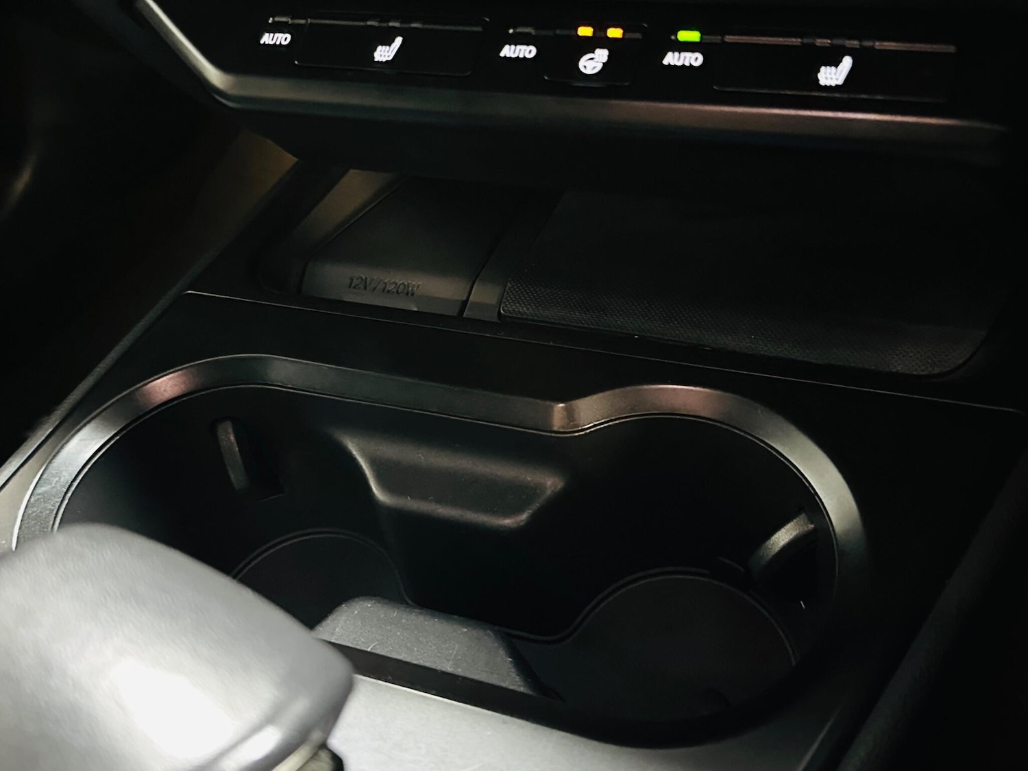 Used Lexus UX 2021 for sale - 76456658: Photo 59