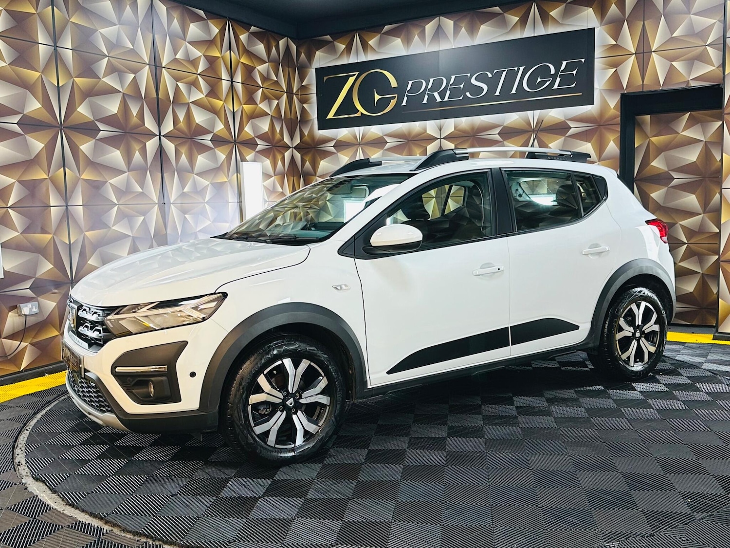 Used Dacia Sandero Stepway 2022 for sale - 77131887: Photo 35