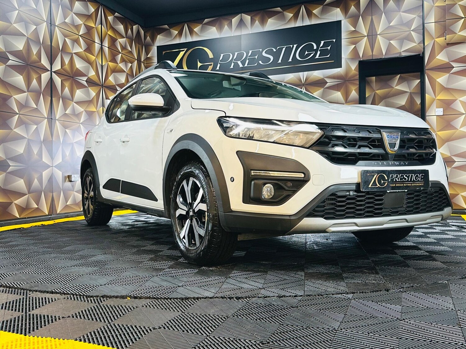 Used Dacia Sandero Stepway 2022 for sale - 77131887: Photo 42