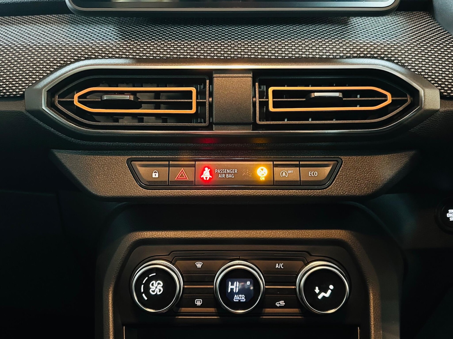 Used Dacia Sandero Stepway 2022 for sale - 77131887: Photo 59