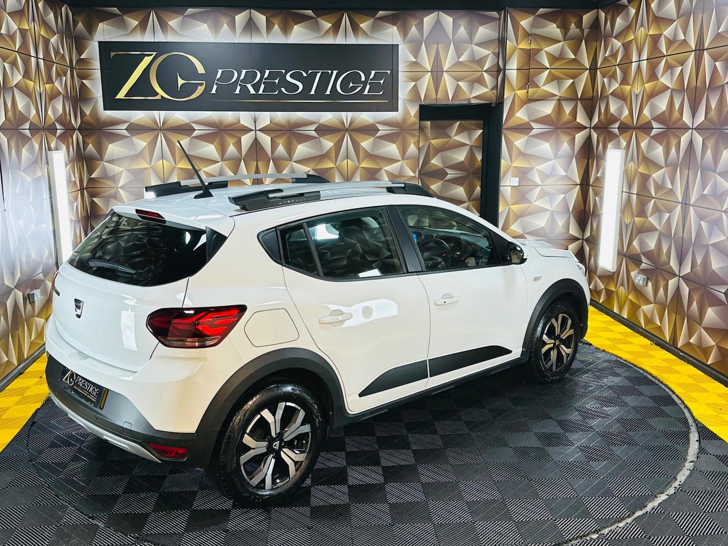 Used Dacia Sandero Stepway 2022 for sale - 77131887: Photo 7