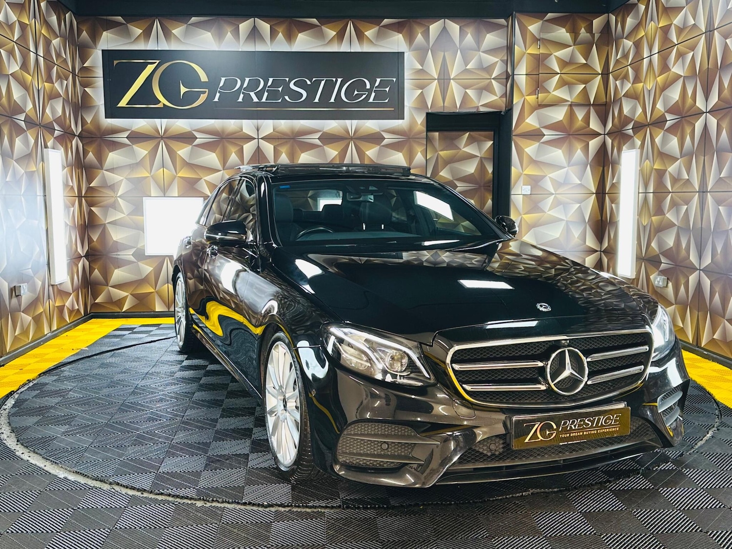 Used Mercedes-Benz E Class 2020 for sale - 77130691: Photo 17