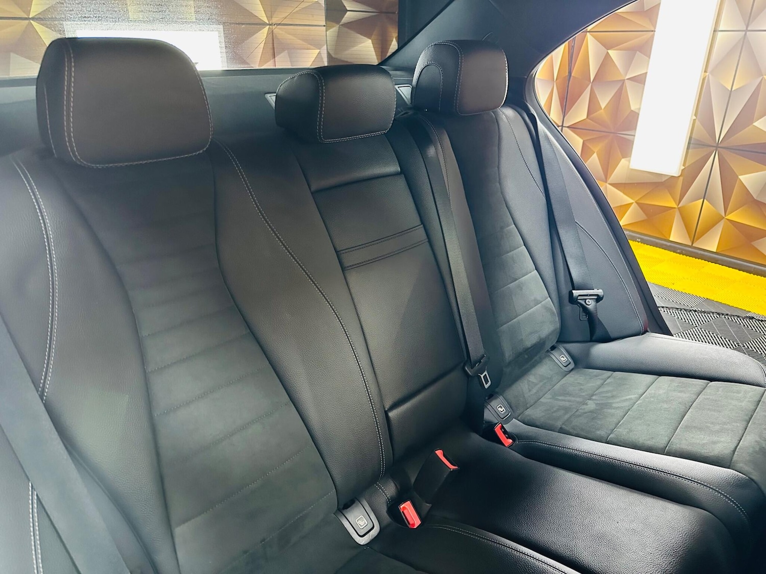 Used Mercedes-Benz E Class 2020 for sale - 77130691: Photo 18