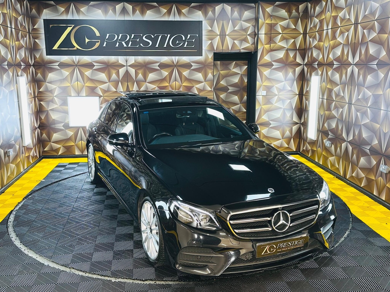 Used Mercedes-Benz E Class 2020 for sale - 77130691: Photo 27