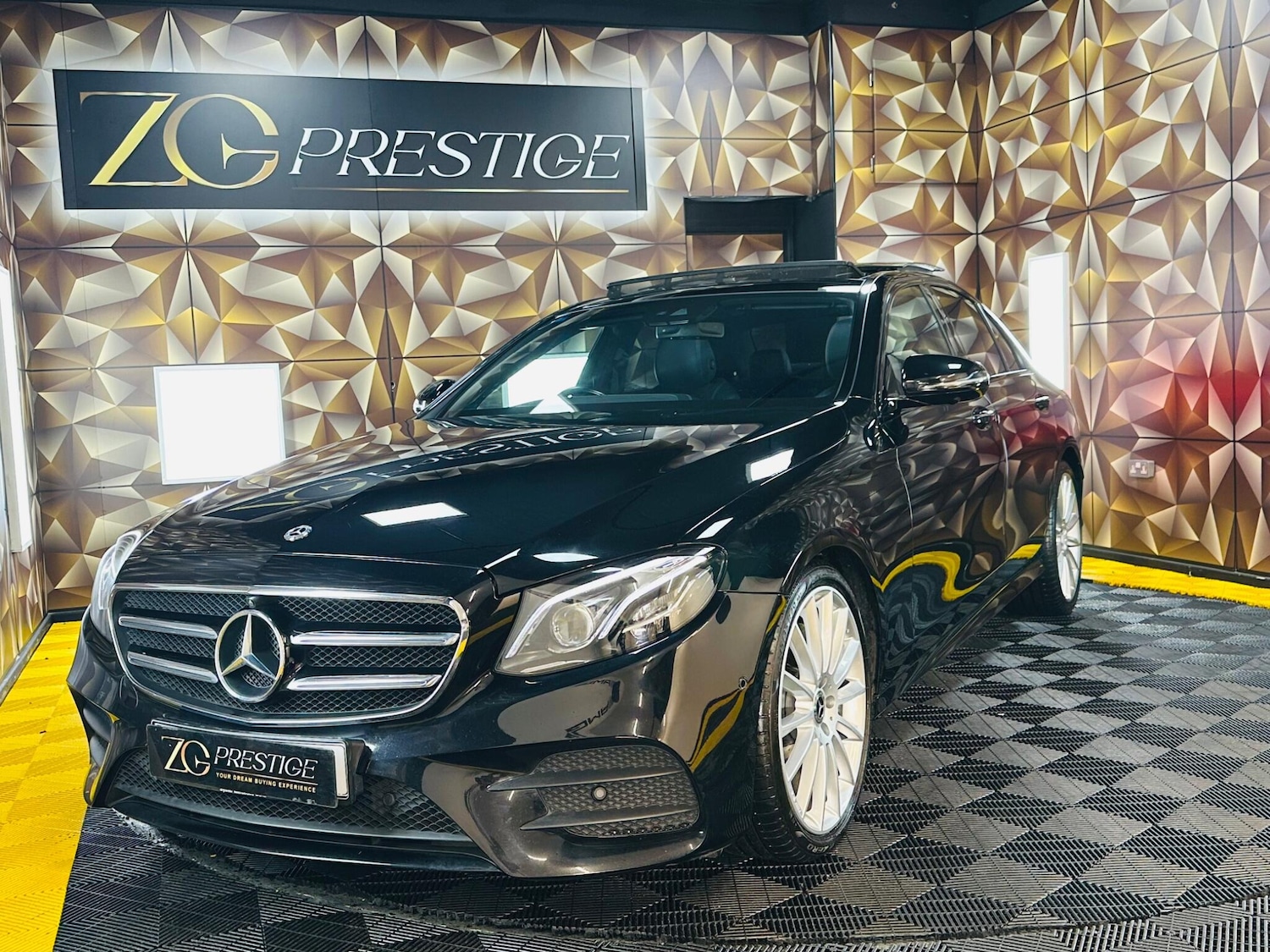 Used Mercedes-Benz E Class 2020 for sale - 77130691: Photo 35