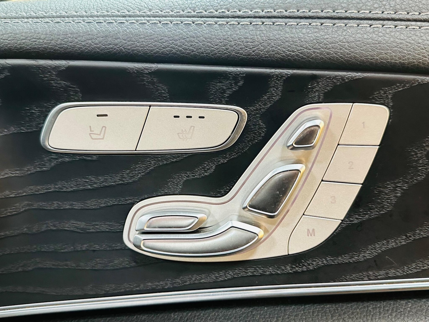 Used Mercedes-Benz E Class 2020 for sale - 77130691: Photo 60