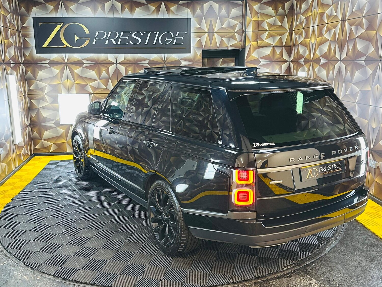 Used Land Rover Range Rover 2018 for sale - 77456462: Photo 38