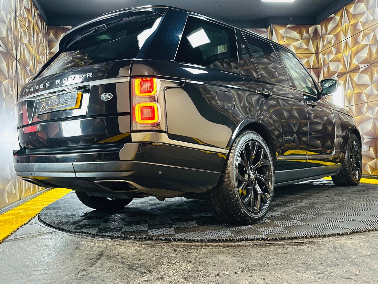 Used Land Rover Range Rover 2018 for sale - 77456462: Photo 40