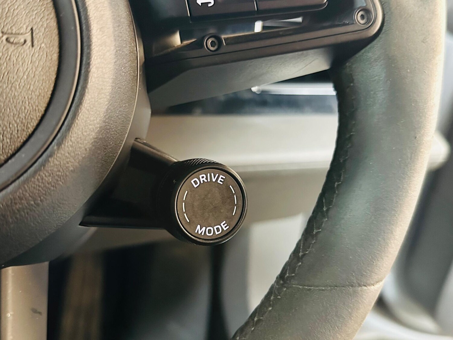 Used Porsche Taycan 2021 for sale - 76537803: Photo 53