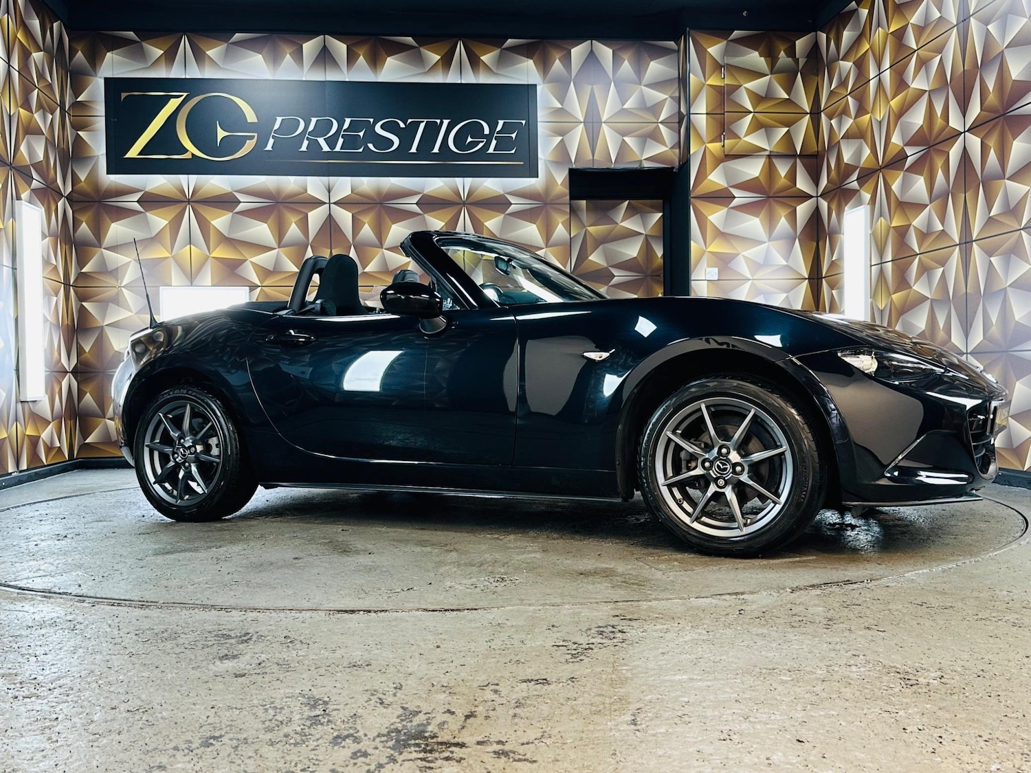 Used Mazda MX-5 2019 for sale - 76538588: Photo 1