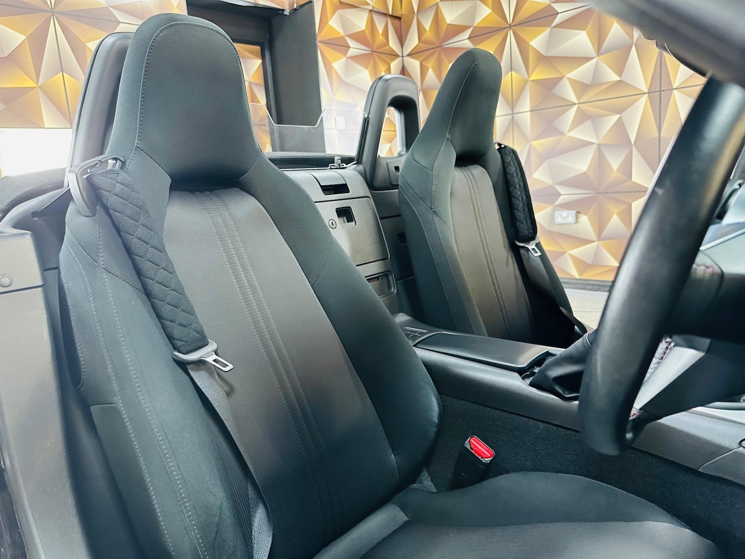 Used Mazda MX-5 2019 for sale - 76538588: Photo 10