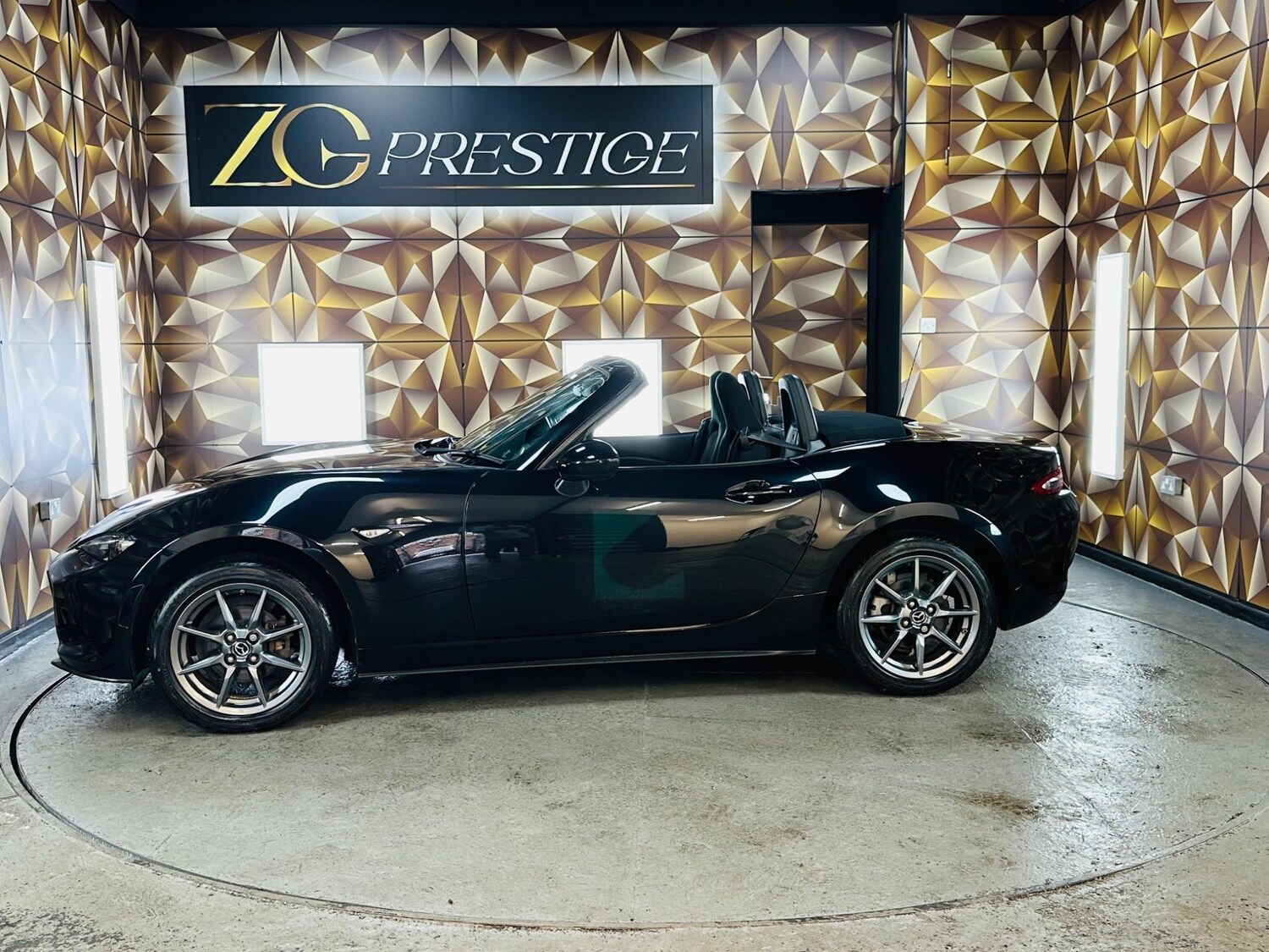 Used Mazda MX-5 2019 for sale - 76538588: Photo 11