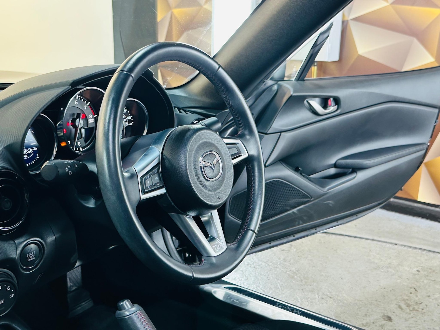 Used Mazda MX-5 2019 for sale - 76538588: Photo 26