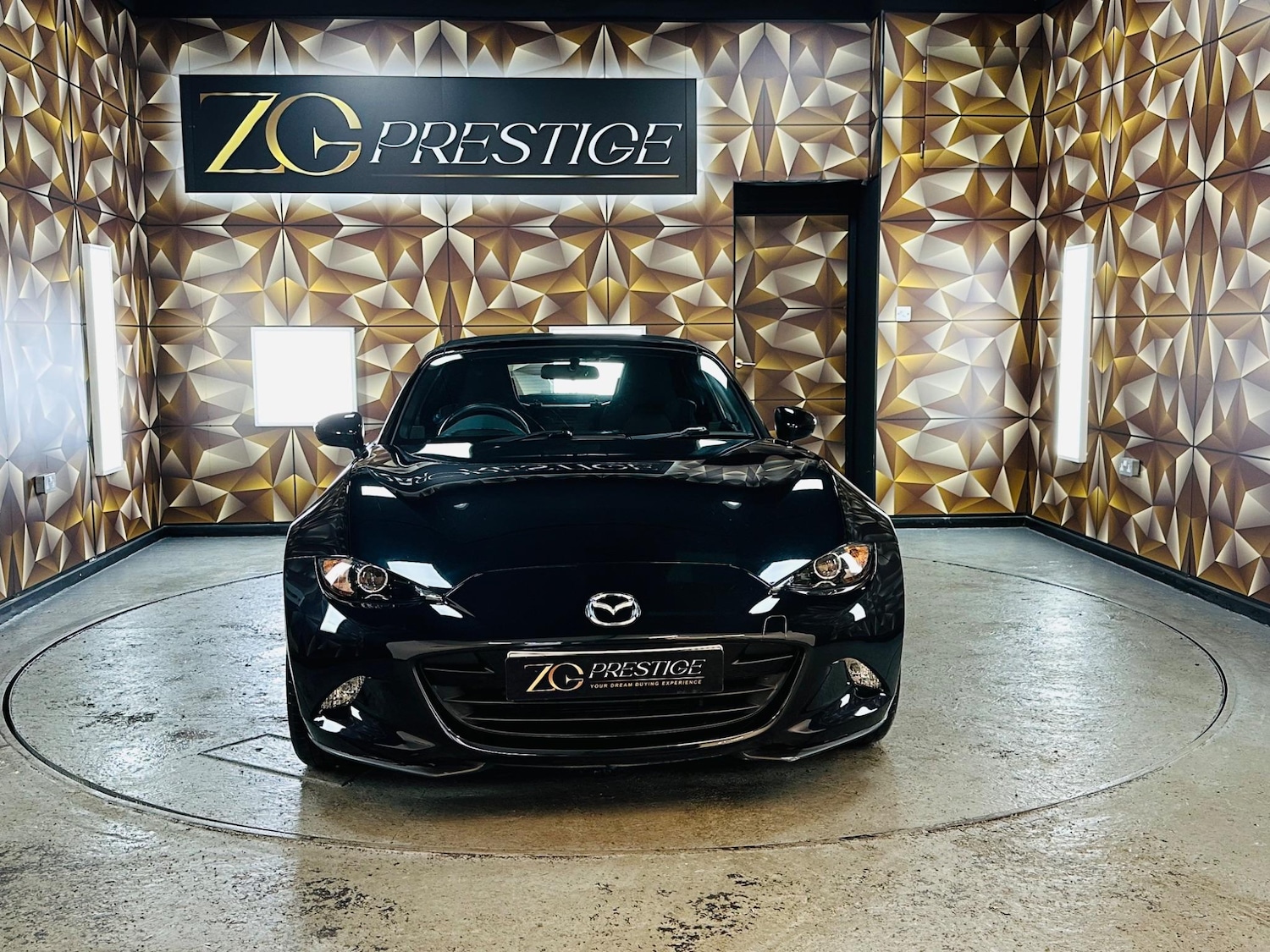 Used Mazda MX-5 2019 for sale - 76538588: Photo 3