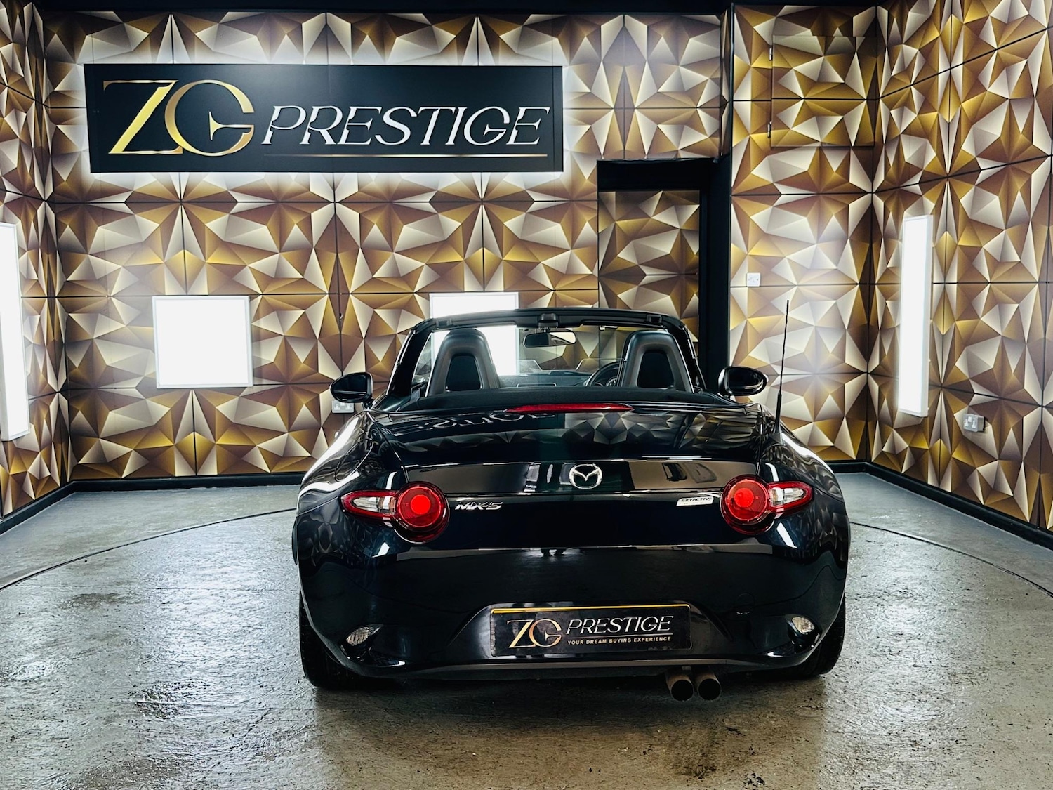 Used Mazda MX-5 2019 for sale - 76538588: Photo 5