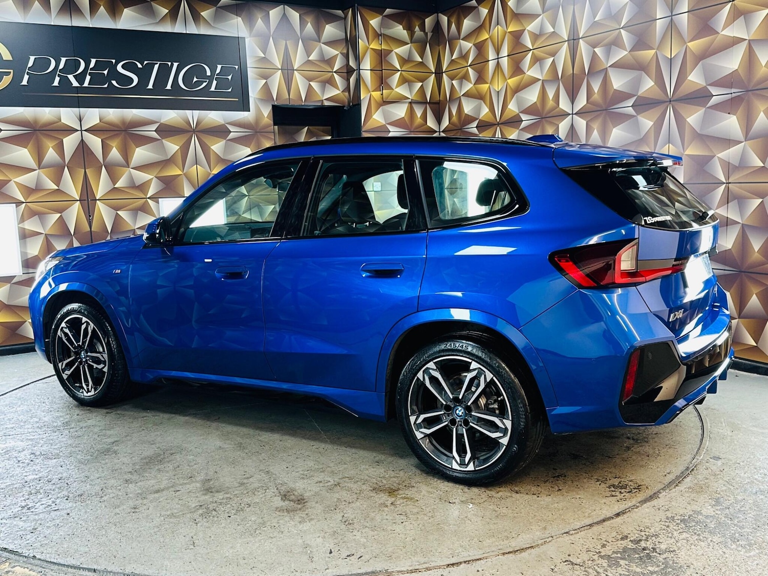 Used BMW iX1 2023 for sale - 76360547: Photo 29