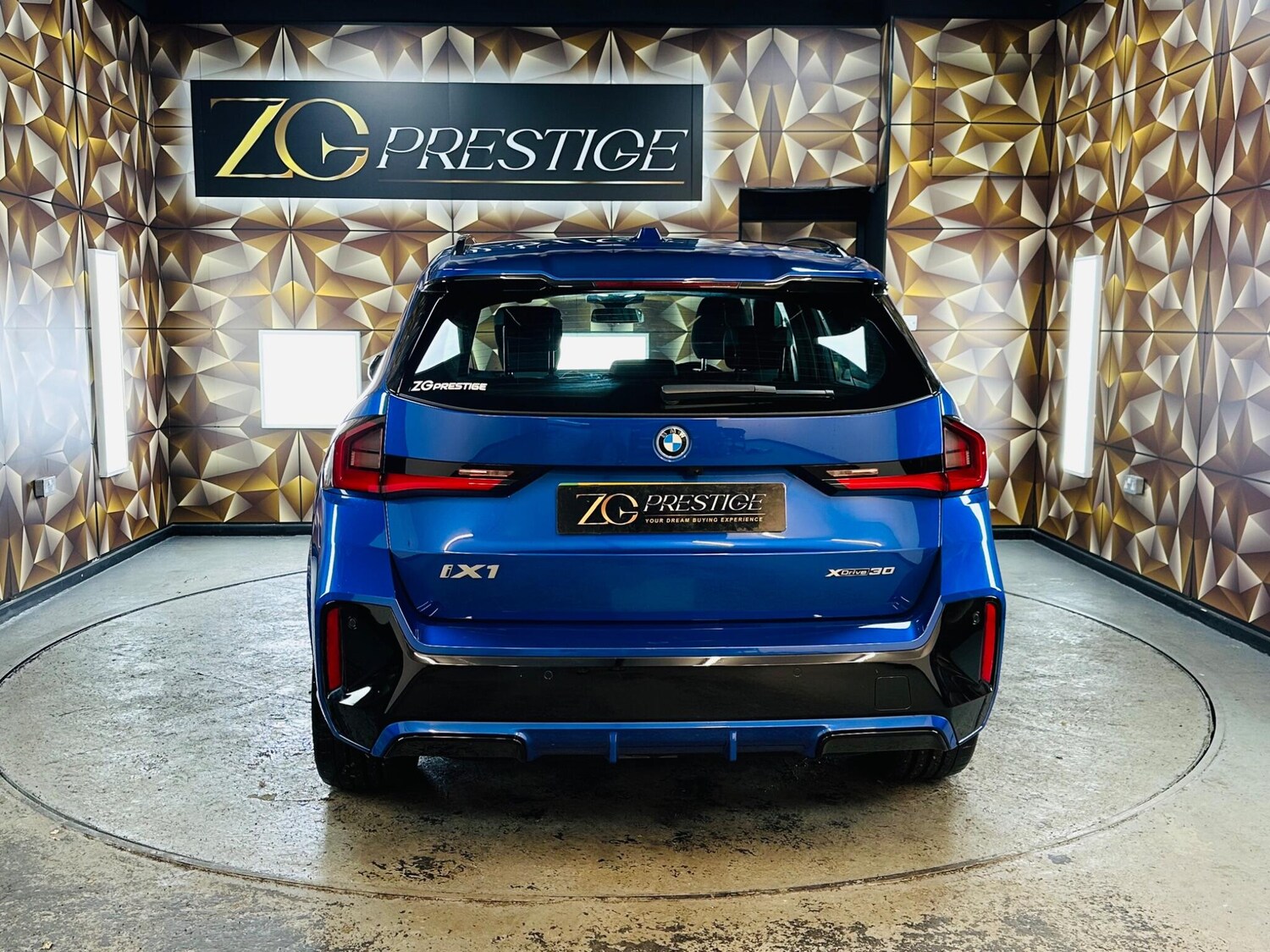 Used BMW iX1 2023 for sale - 76360547: Photo 5